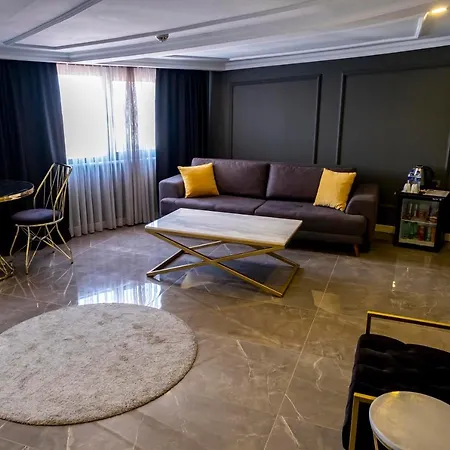 Otel B Loft 3*