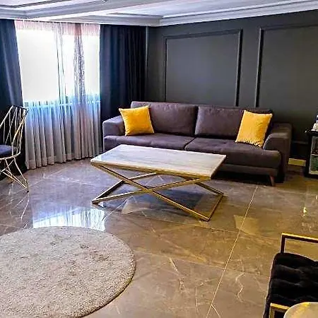 Hotel B Loft 3*